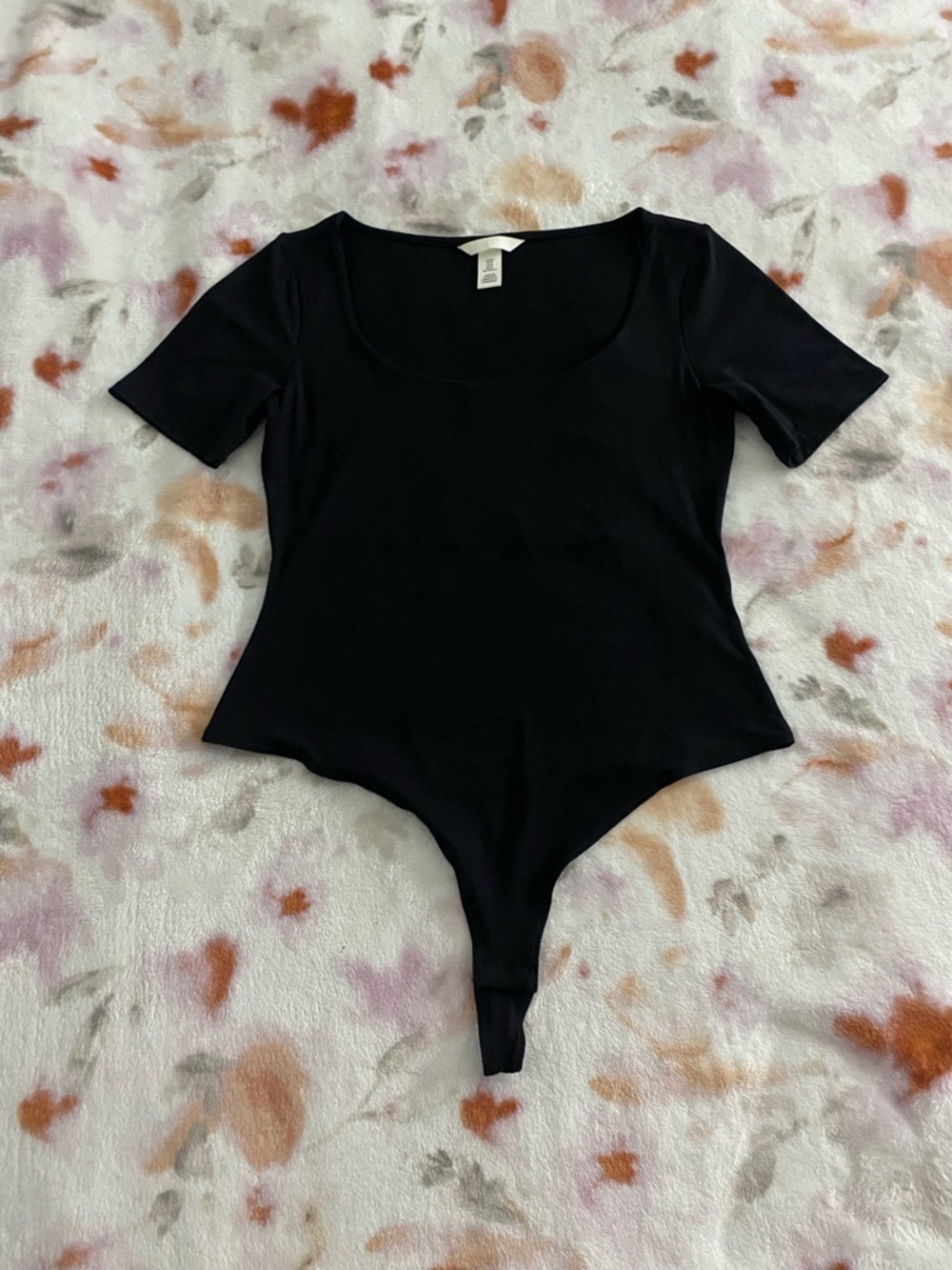 H&M Black Scoop Neck Short Sleeve Bodysuit